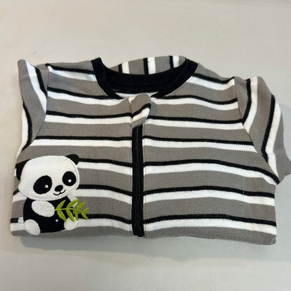 Tuffy - Cute Striped Baby Onesie Sleeper with Panda - Picture 1 of 3